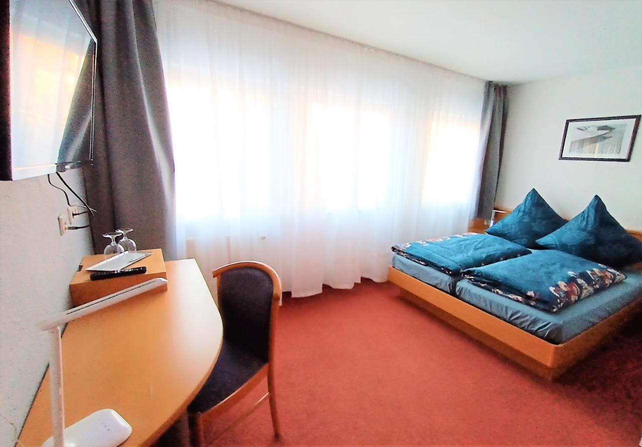 Bodensee Gaestehaus Tettnang Albergo Extérieur photo
