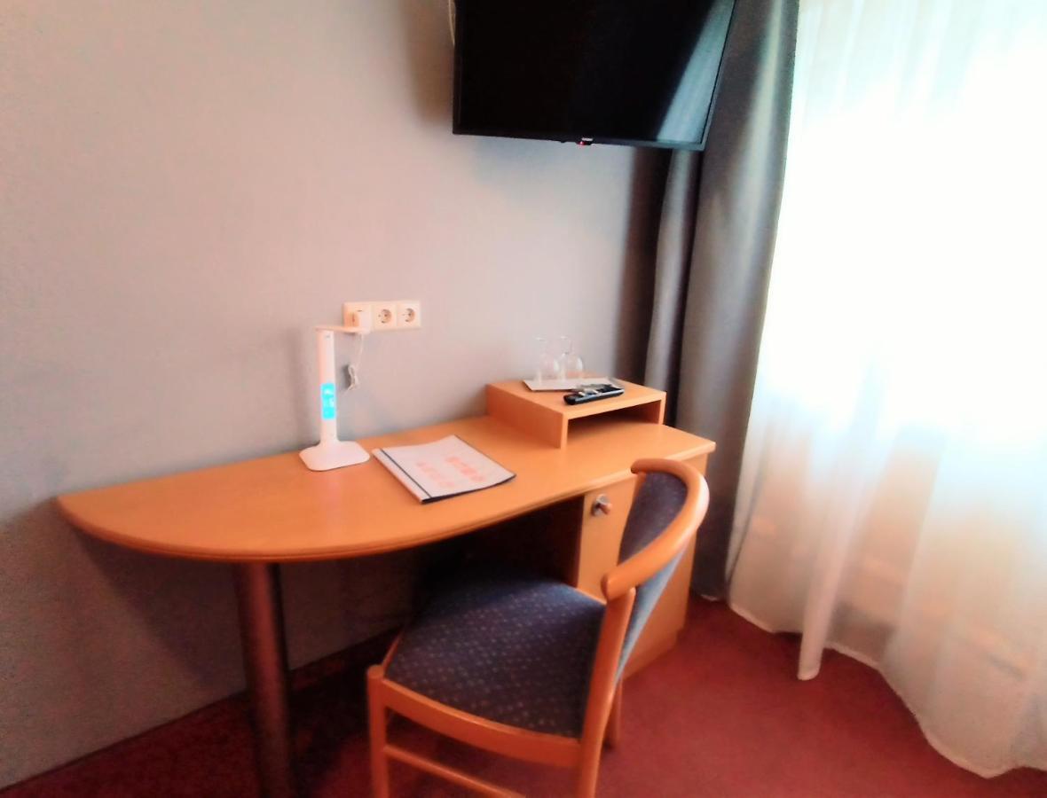 Bodensee Gaestehaus Tettnang Albergo Extérieur photo