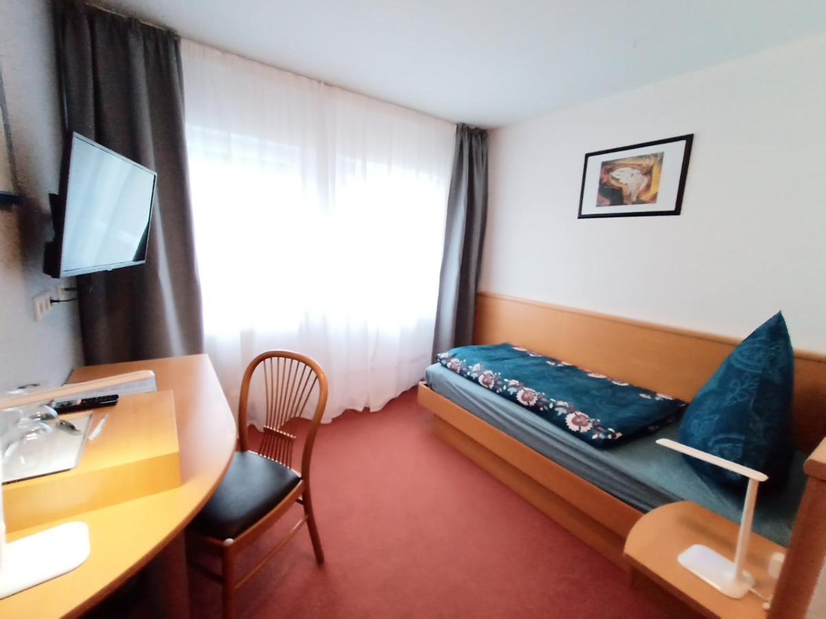Bodensee Gaestehaus Tettnang Albergo Extérieur photo