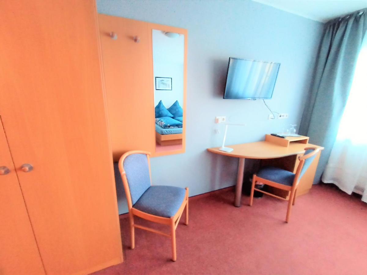 Bodensee Gaestehaus Tettnang Albergo Extérieur photo
