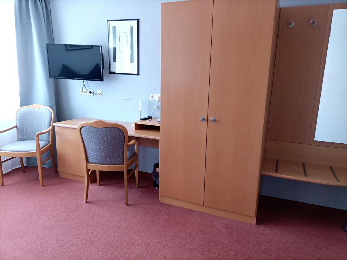 Bodensee Gaestehaus Tettnang Albergo Extérieur photo