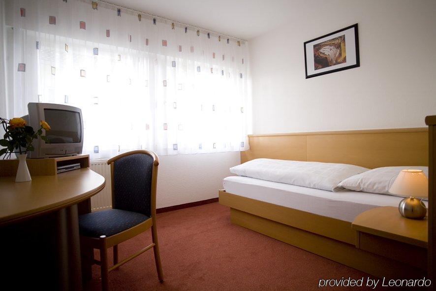 Bodensee Gaestehaus Tettnang Albergo Extérieur photo